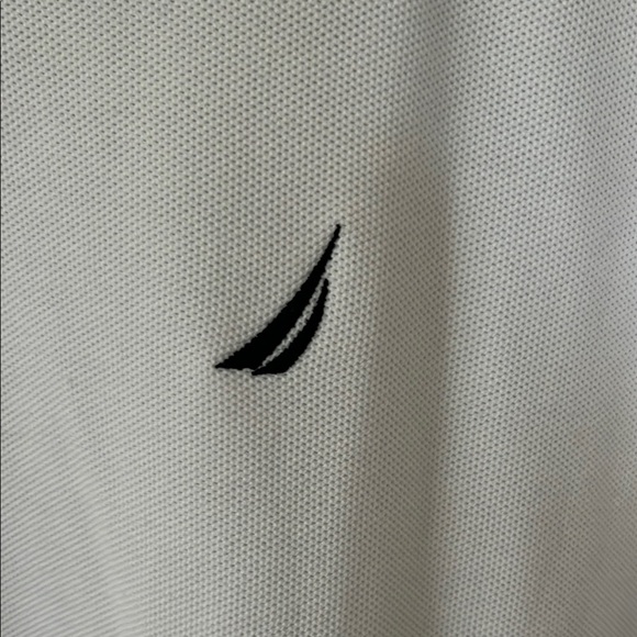 Nautica Men's, size large, White Polo Shirt - Picture 3 of 4